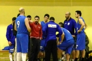 Coach Ciccio Colucci durante un time out (foto mediapulia)