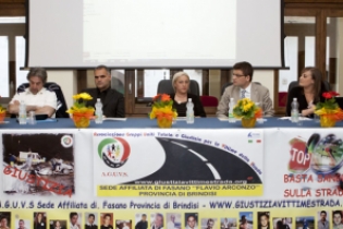 Il tavolo dei relatori