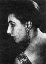 La scrittrice Lina Pietravalle (Fasano, 1887 - Napoli, 1956).