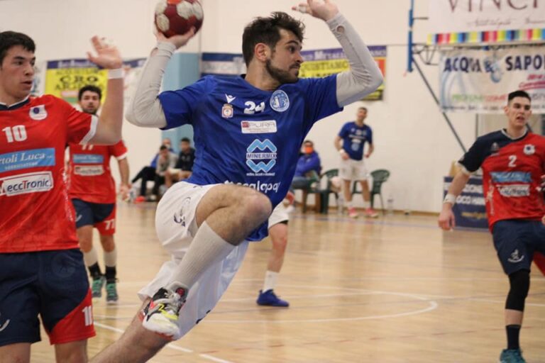 Continua la cavalcata vincente della Junior - Osservatorio Fasano