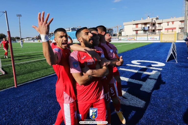 Corvino decide il derby contro il Brindisi e il Fasano fa 2 su 2 Corvino decide il derby contro il Brindisi e il Fasano fa 2 su 2 - Osservatorio Fasano