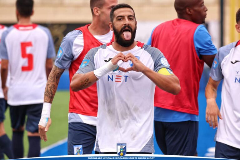Fasano a valanga, gol ed emozioni alla prima in casa Fasano a valanga, gol ed emozioni alla prima in casa - Osservatorio Fasano