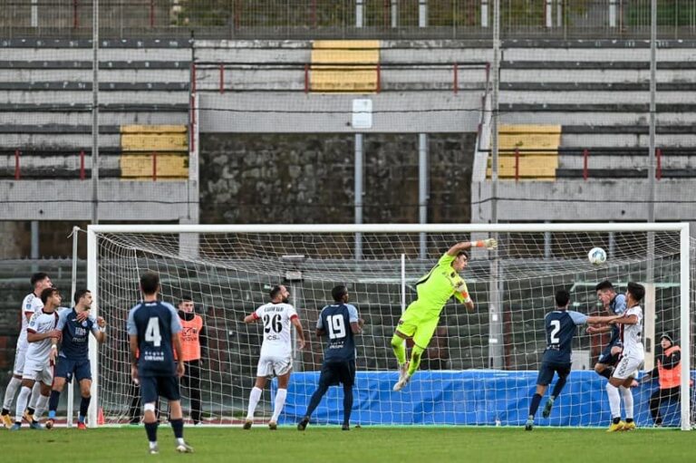 Il Fasano torna da Nocera a mani vuote, esultano i padroni di casa - Osservatorio Fasano