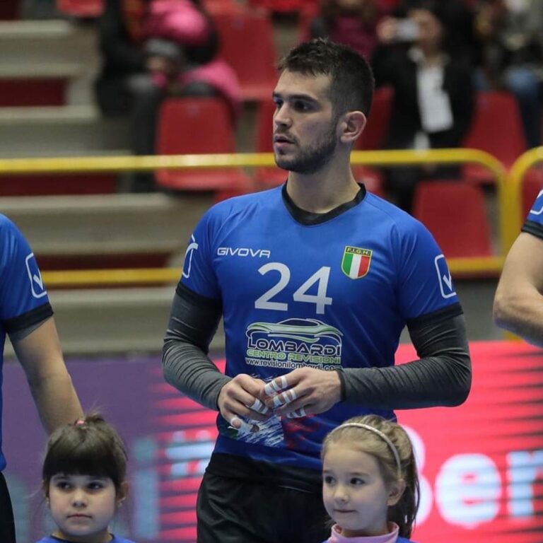 Colpo di mercato Junior: arriva Riccardo Stabellini Colpo di mercato Junior: arriva Riccardo Stabellini - Osservatorio Fasano