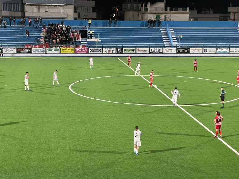 Una tripletta di Corvino stende l’Altamura, termina 3-2 Una tripletta di Corvino stende l’Altamura, termina 3-2 - Osservatorio Fasano