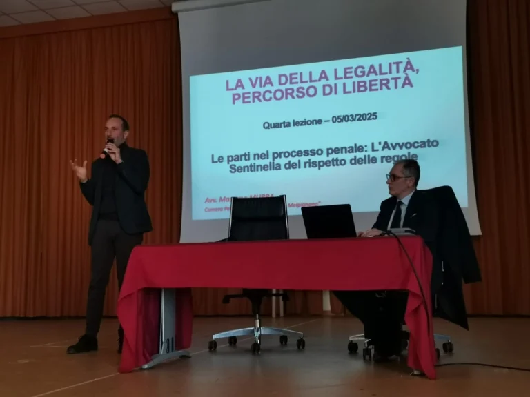 “La via della legalità: un percorso di libertà”: conclusa la prima parte del progetto al “Da Vinci” "La via della legalità: un percorso di libertà": conclusa la prima parte del progetto al "Da Vinci" - Osservatorio Fasano