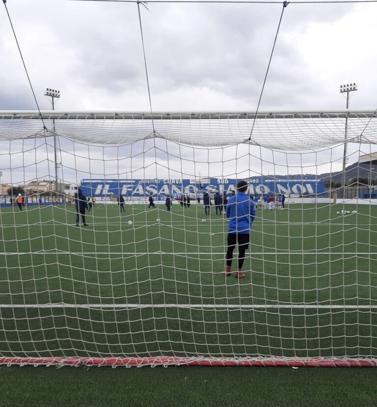 Pareggio casalingo del Fasano contro il Molfetta, finisce 1-1 Pareggio casalingo del Fasano contro il Molfetta, finisce 1-1 - Osservatorio Fasano