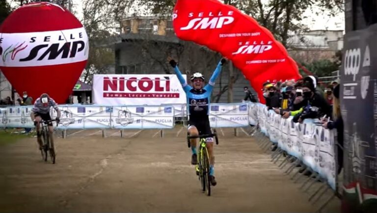 Un immenso Biagio Palmisano conquista anche la maglia tricolore Un immenso Biagio Palmisano conquista anche la maglia tricolore - Osservatorio Fasano