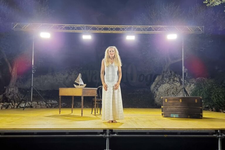 La Clitemnestra di Luciano Violante ha incantato Lama d'Antico VIDEO - Osservatorio Fasano