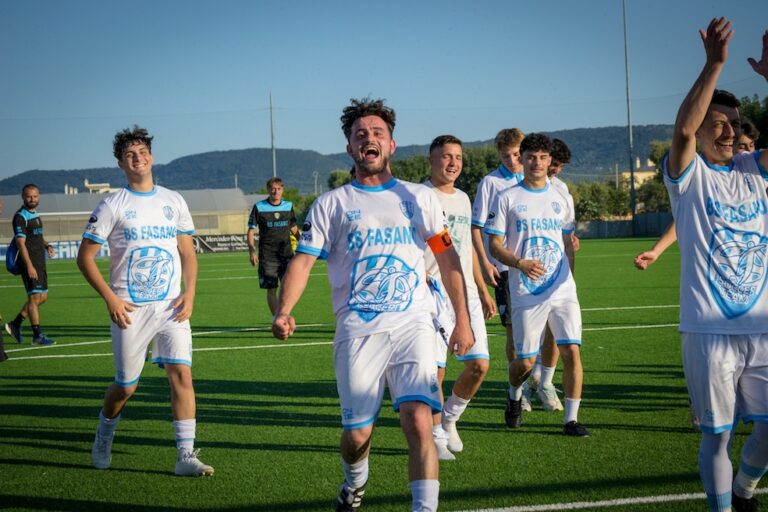 BS Soccer Team Fasano, è tempo di playoff BS Soccer Team Fasano, è tempo di playoff - Osservatorio Fasano