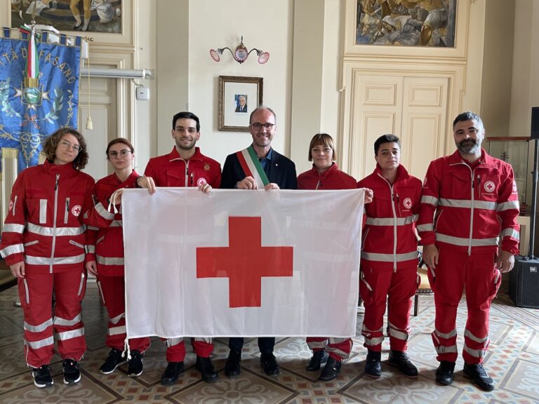 “E poi ci siamo incontrati”, tornano le celebrazioni per la Giornata Mondiale della Croce Rossa e Mezzaluna Rossa “E poi ci siamo incontrati”, tornano le celebrazioni per la Giornata Mondiale della Croce Rossa e Mezzaluna Rossa - Osservatorio Fasano