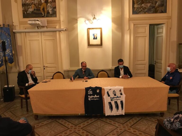 Presentata la nuova stagione del Basket Fasano - Osservatorio Fasano
