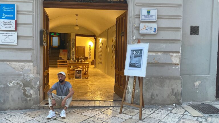 Mostra d’arte pittorica “403 art exhibition tour 2022” Berlin meet’s Apulia Di Daniele Burgarella - Osservatorio Fasano
