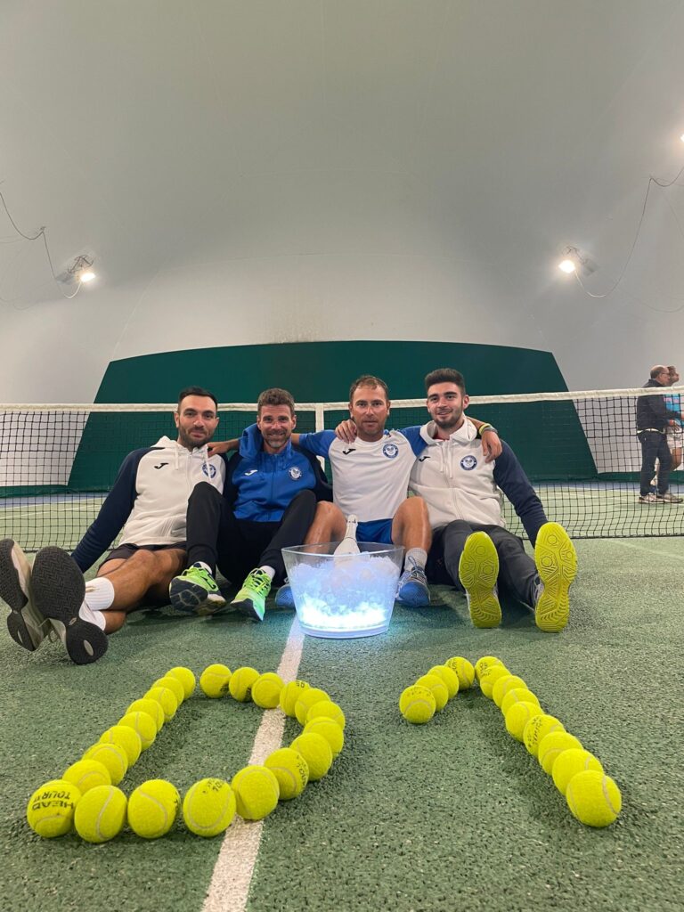 Sc Fasano centra la doppia promozione D1 - D2 - Osservatorio Fasano