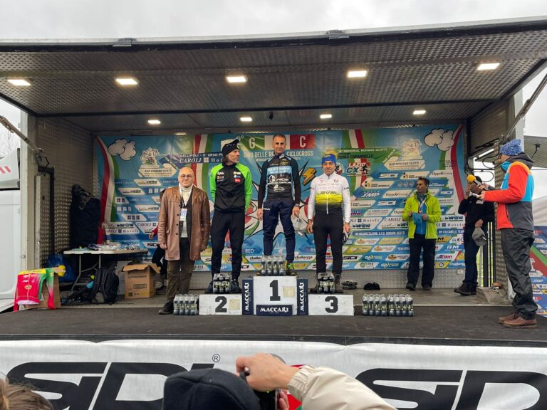 Biagio Palmisano conquista il titolo di Campione Ciclocross del Giro delle Regioni e Lazio Cross Biagio Palmisano conquista il titolo di Campione Ciclocross del Giro delle Regioni e Lazio Cross - Osservatorio Fasano