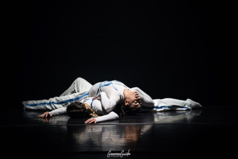 A Esenco Dance Movement del tandem Albanese-Bianco il primo premio “Linkage” in Bulgaria - Osservatorio Fasano