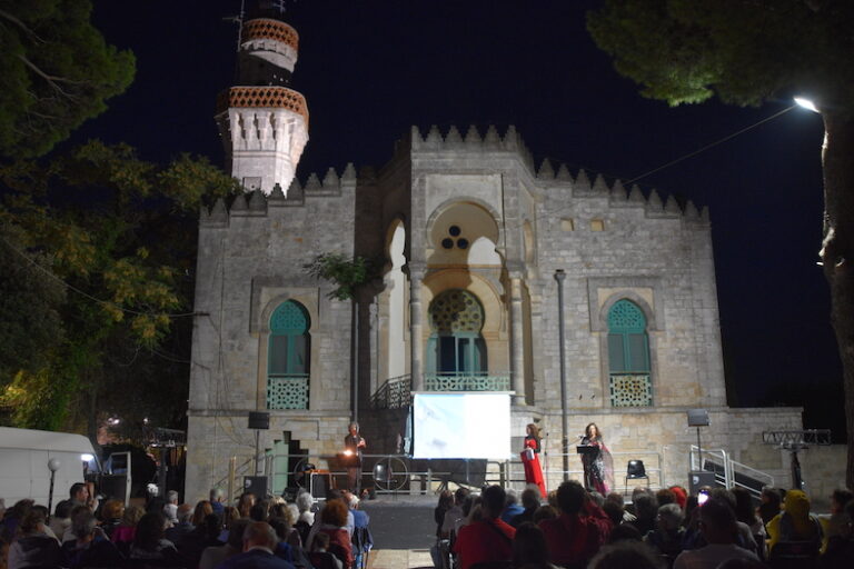 Le atmosfere di Puglia nel recital al Minareto Le atmosfere di Puglia nel recital al Minareto - Osservatorio Fasano