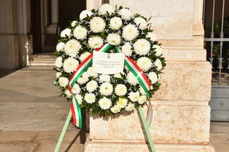 2 novembre: Fasano omaggia i suoi caduti - Osservatorio Fasano