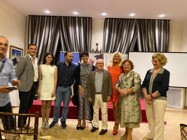Premiati i vincitori del Premio di Narrativa “Valerio Gentile” Premiati i vincitori del Premio di Narrativa "Valerio Gentile" - Osservatorio Fasano
