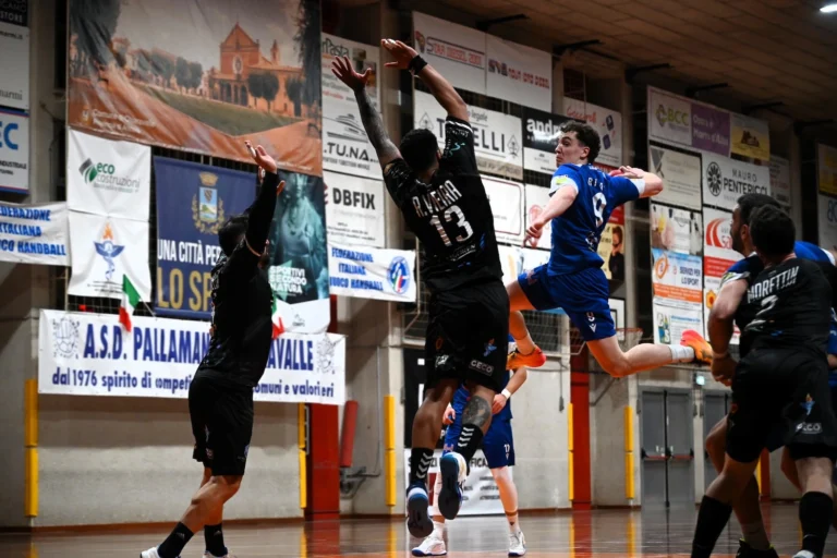 La Junior sconfitta sul filo del rasoio contro il Chiaravalle La Junior sconfitta sul filo del rasoio contro il Chiaravalle - Osservatorio Fasano