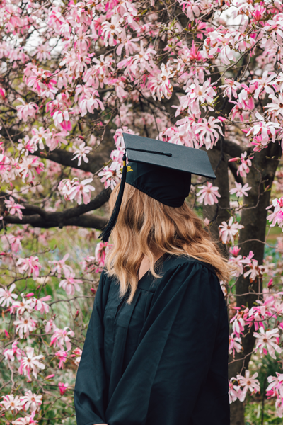 Regali di laurea per lei: guida alla scelta dell’accessorio perfetto Regali di laurea per lei: guida alla scelta dell’accessorio perfetto - Osservatorio Fasano