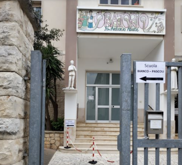 Corso gratuito di italiano per stranieri all’Oratorio del Fanciullo Corso gratuito di italiano per stranieri all’Oratorio del Fanciullo - Osservatorio Fasano