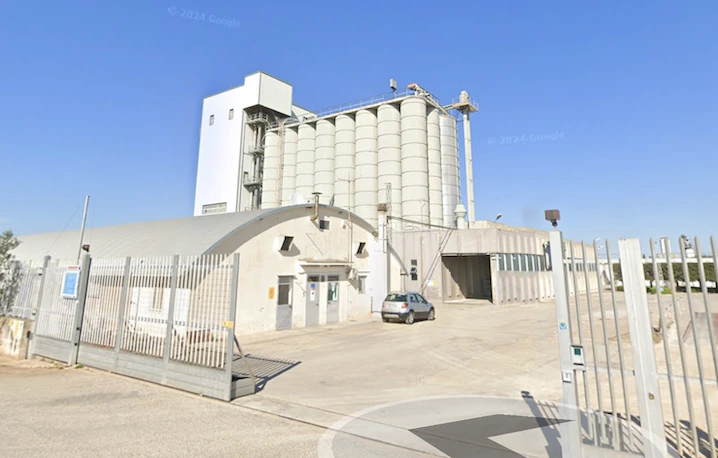 Incidente sul lavoro alla Pollipoli: deceduto un operaio Incidente sul lavoro alla Pollipoli: deceduto un operaio - Osservatorio Fasano