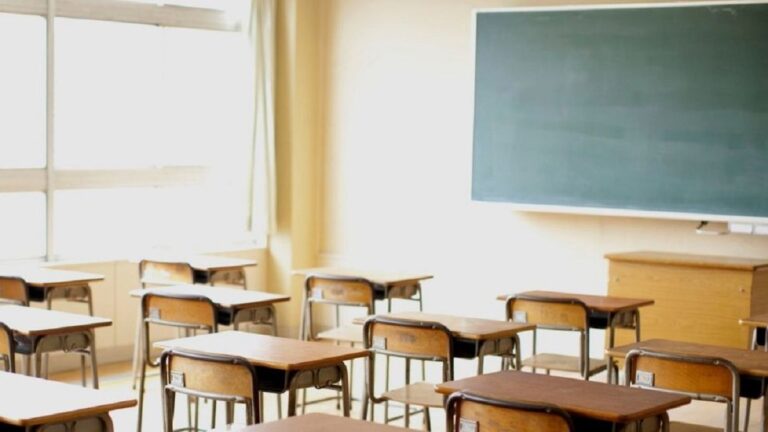 A che punto sono gli istituti didattici cittadini? La parola alla dirigente Gennari. Intanto alla Bianco Pascoli regna il caos A che punto sono gli istituti didattici cittadini? La parola alla dirigente Gennari. Intanto alla Bianco Pascoli regna il caos - Osservatorio Fasano