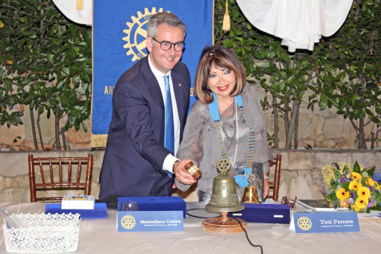 Titti Ferrara, prima donna alla presidenza del Rotary Club Fasano - Osservatorio Fasano