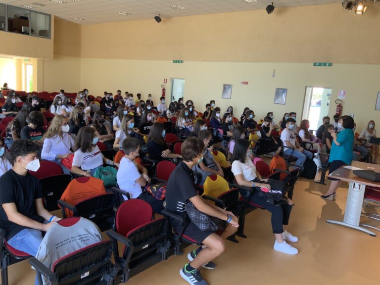 Liceo 'da Vinci': si riparte con il Progetto Accoglienza - Osservatorio Fasano