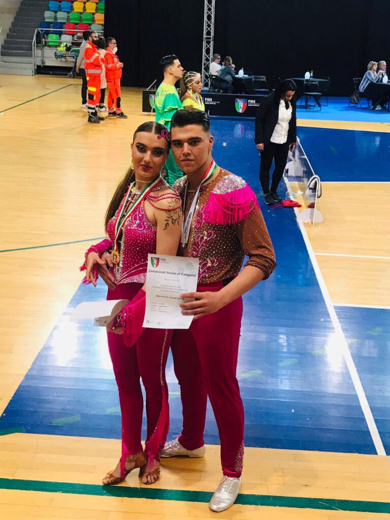 La Top Dance Accademy a podio nei Campionato Italiano FIDS 2022 danze caraibiche La Top Dance Accademy a podio nei Campionato Italiano FIDS 2022 danze caraibiche - Osservatorio Fasano