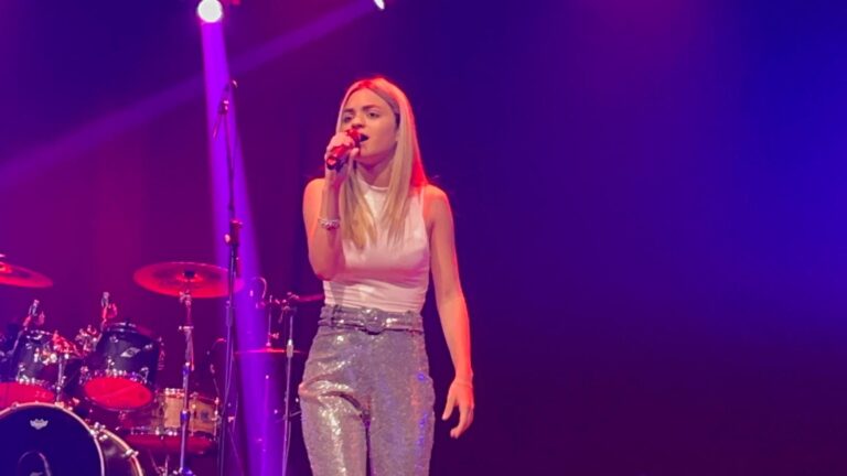 Alessia Cofano nei finalisti dell'On Air Contest a Roma - Osservatorio Fasano