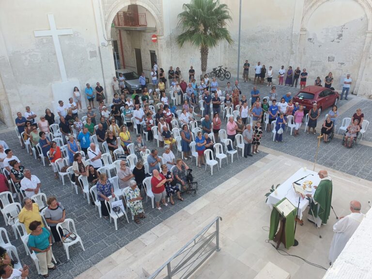 Don Lorenzo Bellanova e i sessant’anni di sacerdozio Don Lorenzo Bellanova e i sessant'anni di sacerdozio - Osservatorio Fasano