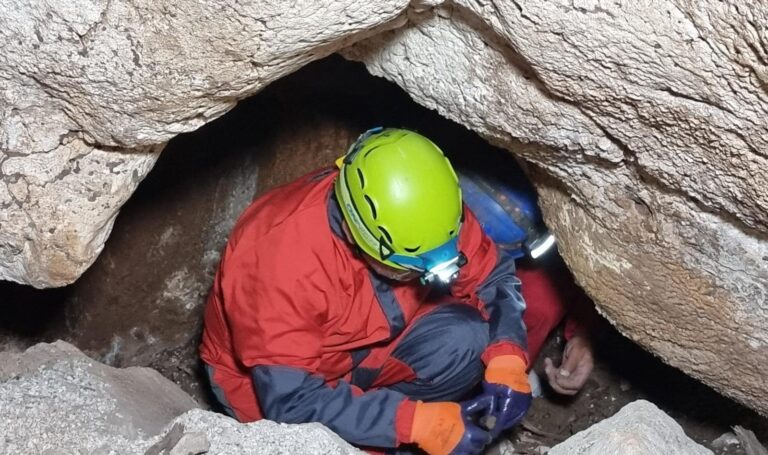 L’uomo di Neandertal sul Monte Rivolta VIDEO L'uomo di Neandertal sul Monte Rivolta VIDEO - Osservatorio Fasano