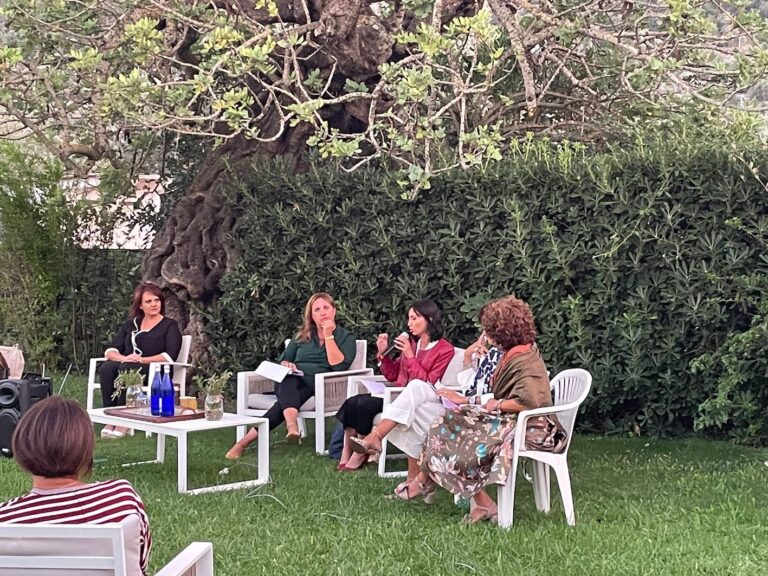 'Tempesta in giugno' di Irene Némirovsky e tradotto da Teresa Lussone presentato a Fasano - Osservatorio Fasano