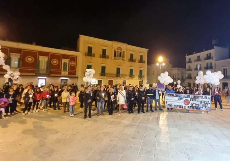 12ª edizione della Fiaccolata per le vittime della strada VIDEO 12ª edizione della Fiaccolata per le vittime della strada VIDEO - Osservatorio Fasano