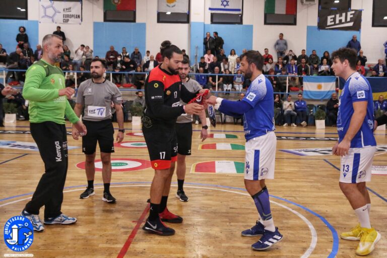 Ehf European Cup: la Junior perde di misura Gara 1 contro gli israeliani del Hapoel Ashdod Ehf European Cup: la Junior perde di misura Gara 1 contro gli israeliani del Hapoel Ashdod - Osservatorio Fasano