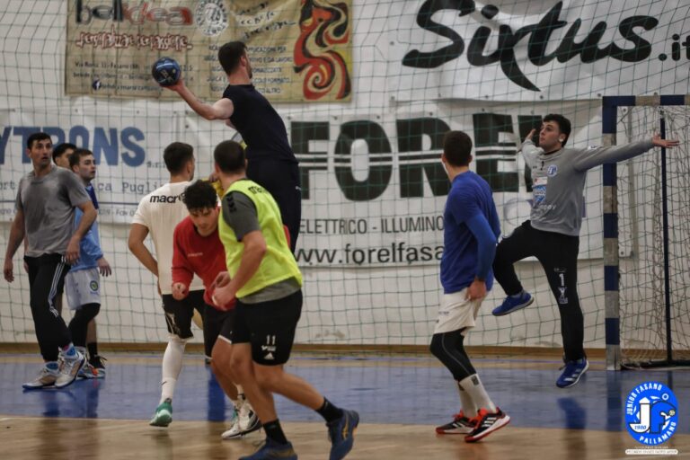 A Fondi la prima trasferta del 2023 della Sidea Group Junior Fasano A Fondi la prima trasferta del 2023 della Sidea Group Junior Fasano - Osservatorio Fasano