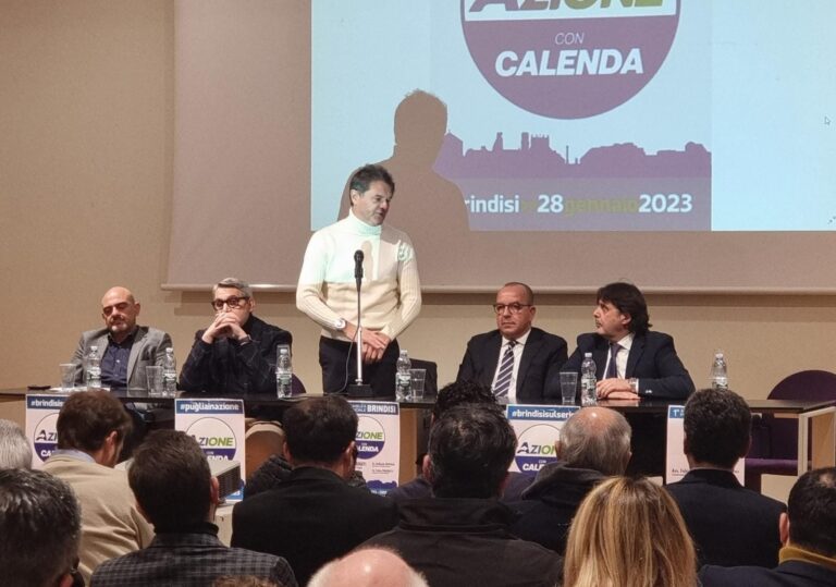Fabiano Amati ha presentato il progetto di “Azione” in provincia di Brindisi Fabiano Amati ha presentato il progetto di “Azione” in provincia di Brindisi - Osservatorio Fasano