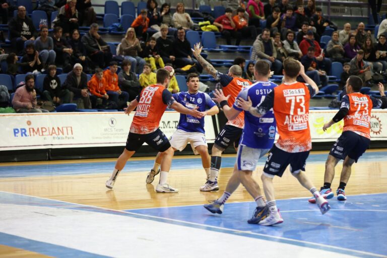 La Junior si impone contro il Romagna con il punteggio di 25-35 - Osservatorio Fasano
