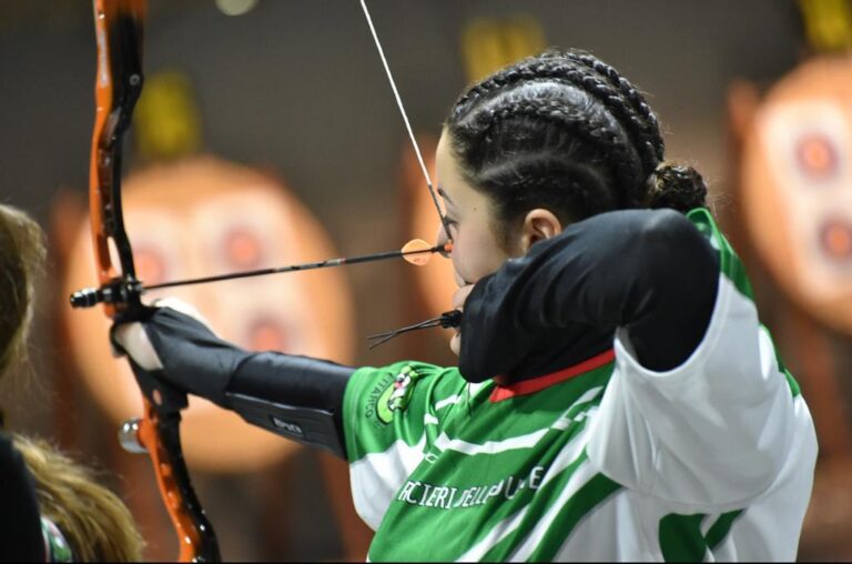 Buoni piazzamenti per le arciere fasanesi ai Campionati Nazionali di Tiro con l’Arco Indoor - Osservatorio Fasano