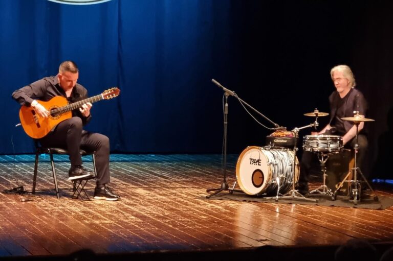 Fasanomusica: Il flamenco di Carlos Piñana anima l’aperitivo domenicale - Osservatorio Fasano