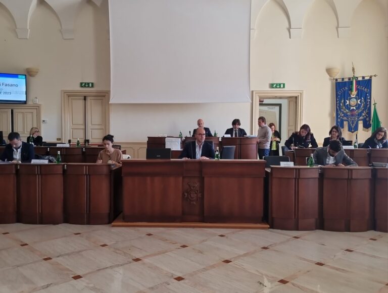 Consiglio Comunale: Approvate le mozioni di De Mola e Scianaro sulla pista ciclabile VIDEO - Osservatorio Fasano