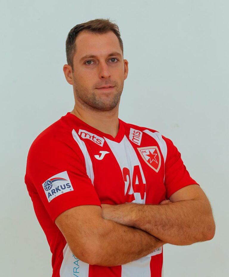 Torna a Fasano il centrale serbo Marko Knežević Torna a Fasano il centrale serbo Marko Knežević - Osservatorio Fasano