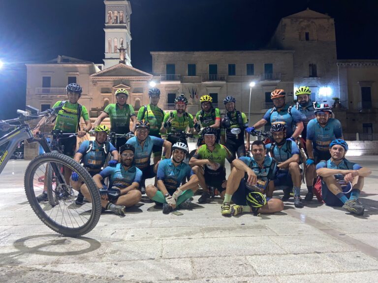Tutti pazzi per la MTB: 4ª pedalata in notturna Tutti pazzi per la MTB: 4ª pedalata in notturna - Osservatorio Fasano
