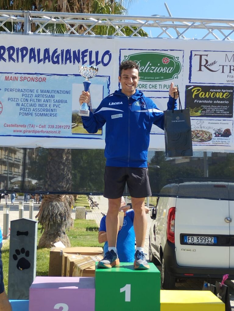 De Leronardis si impone nella XV Edizione della Corripalagianello De Leronardis si impone nella XV Edizione della Corripalagianello - Osservatorio Fasano