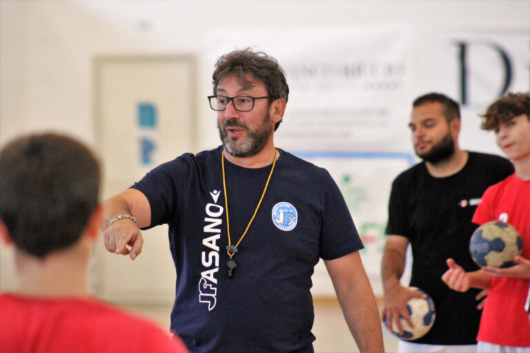 La Pallamano Fasano pronta per il campionato interregionale di Serie B Puglia-Calabria La Pallamano Fasano pronta per il campionato interregionale di Serie B Puglia-Calabria - Osservatorio Fasano