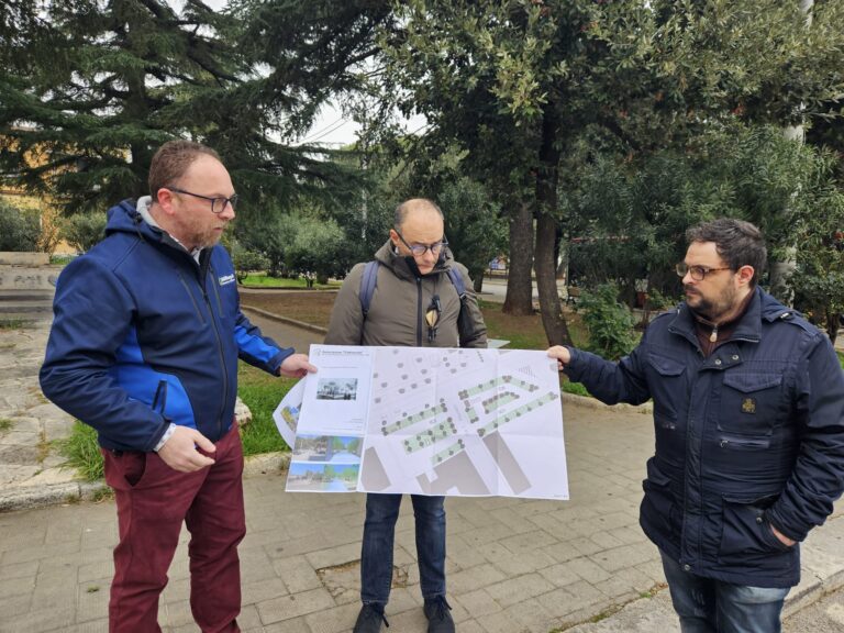 «U’mbracchie»: raccolta firme per progetto parcheggi nei pressi del centro antico - Osservatorio Fasano