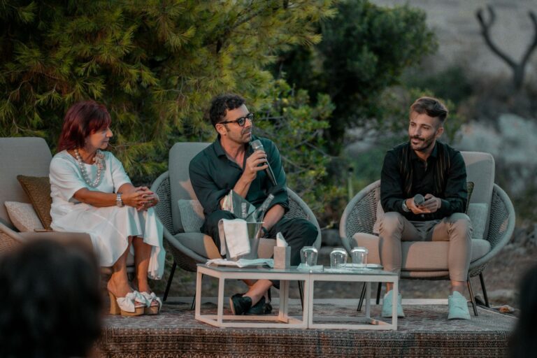LibriAmo…tra gli ulivi: con Marco Mancini buona la prima LibriAmo…tra gli ulivi: con Marco Mancini buona la prima - Osservatorio Fasano