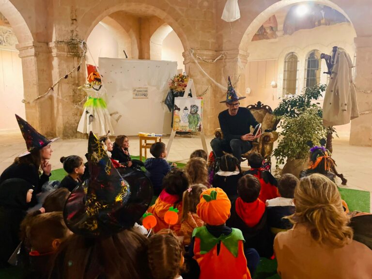 Tanti bimbi al “Il chiostro stregato” Tanti bimbi al “Il chiostro stregato” - Osservatorio Fasano